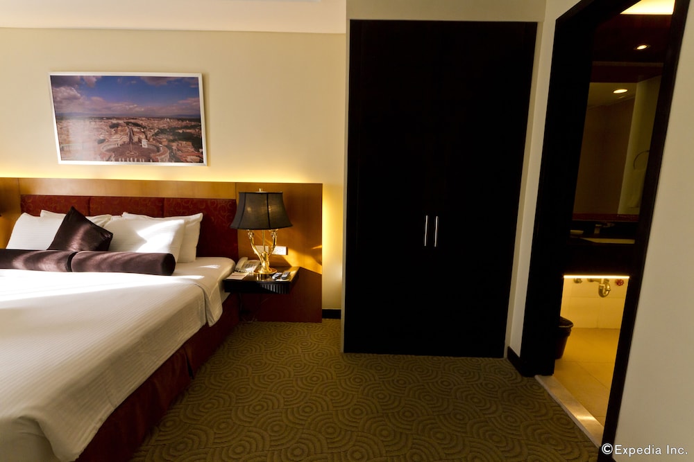Hotel Elizabeth Cebu 11/50
