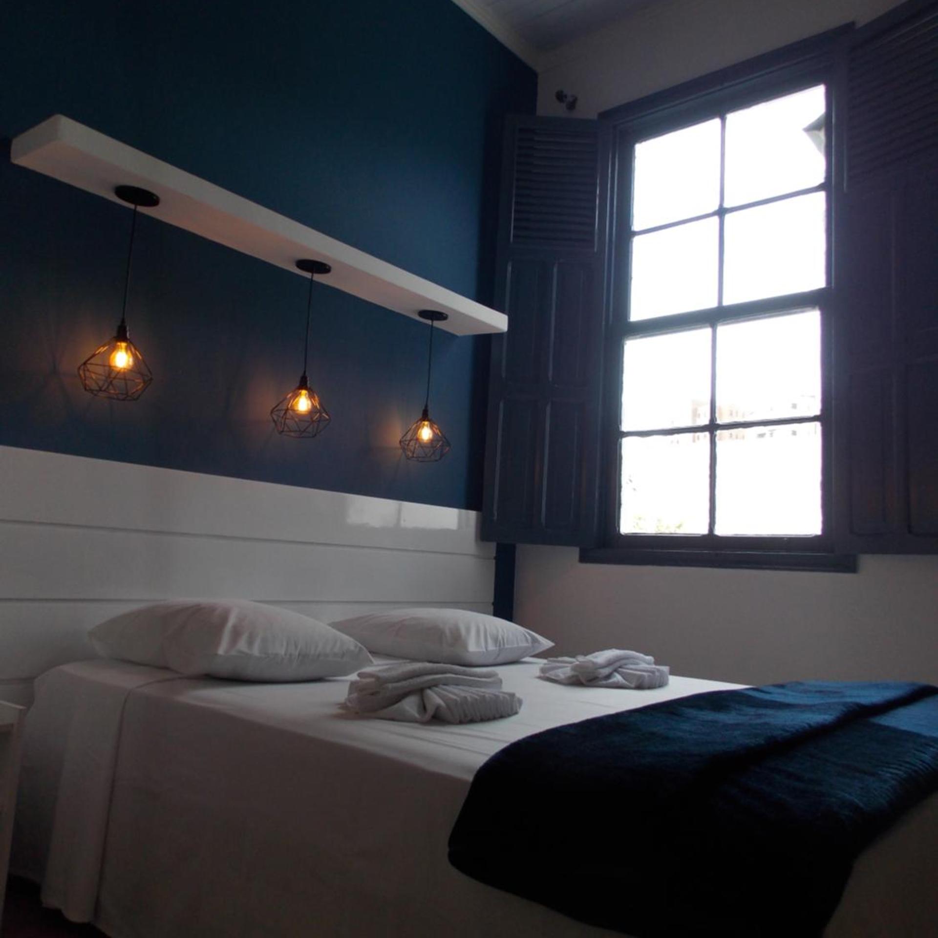 Hotel D Oeste 13/50
