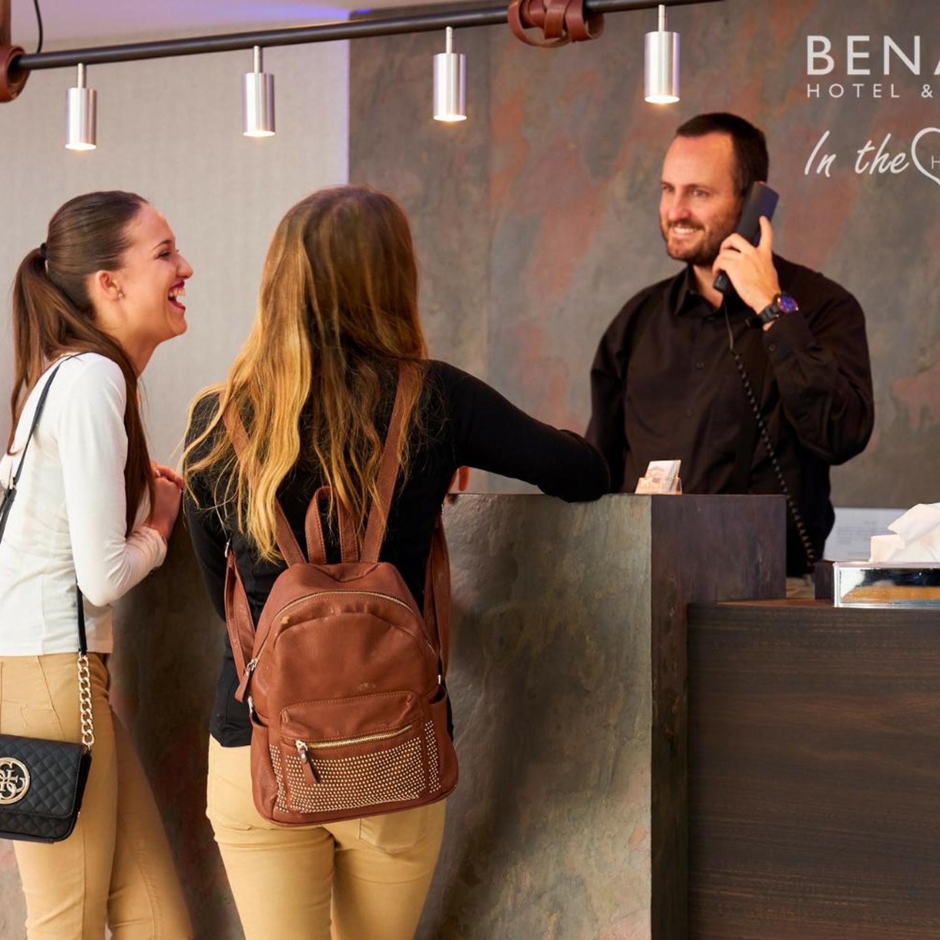 Benabola Apartments 9/49