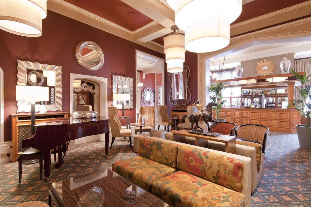 Best Western Plough & Harrow Hotel 26/49