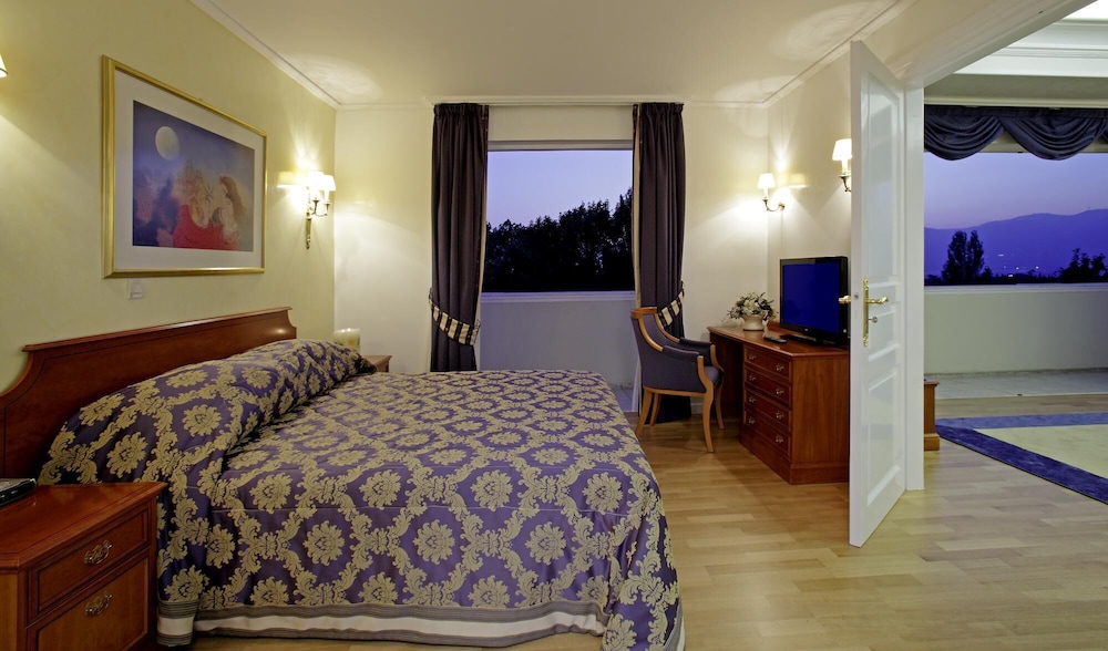 Theoxenia Palace 16/46