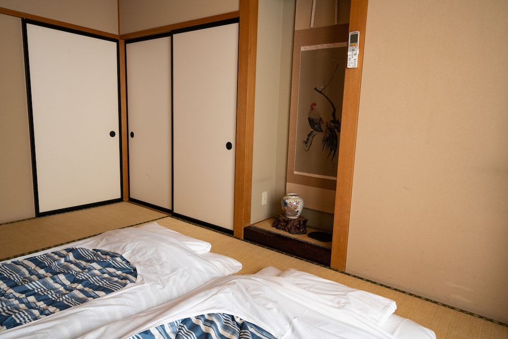 Guest House Ouka - Hostel 26/71