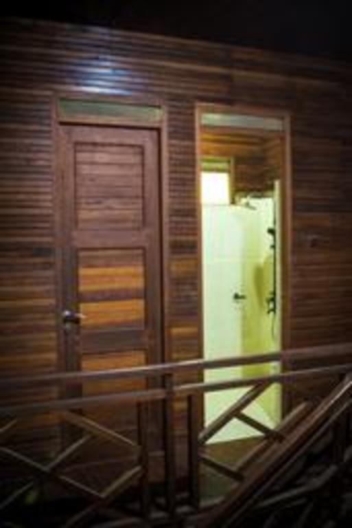 RedDoorz Resort @ Taman Wisata Mangrove 25/46