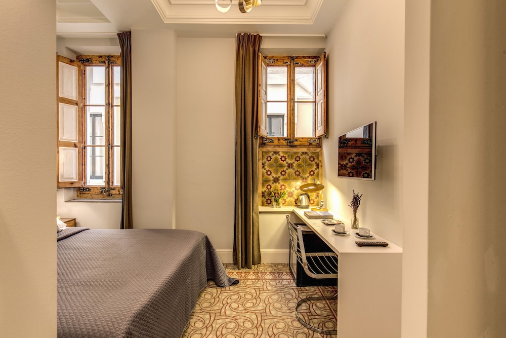 We Boutique Hotel 28/74