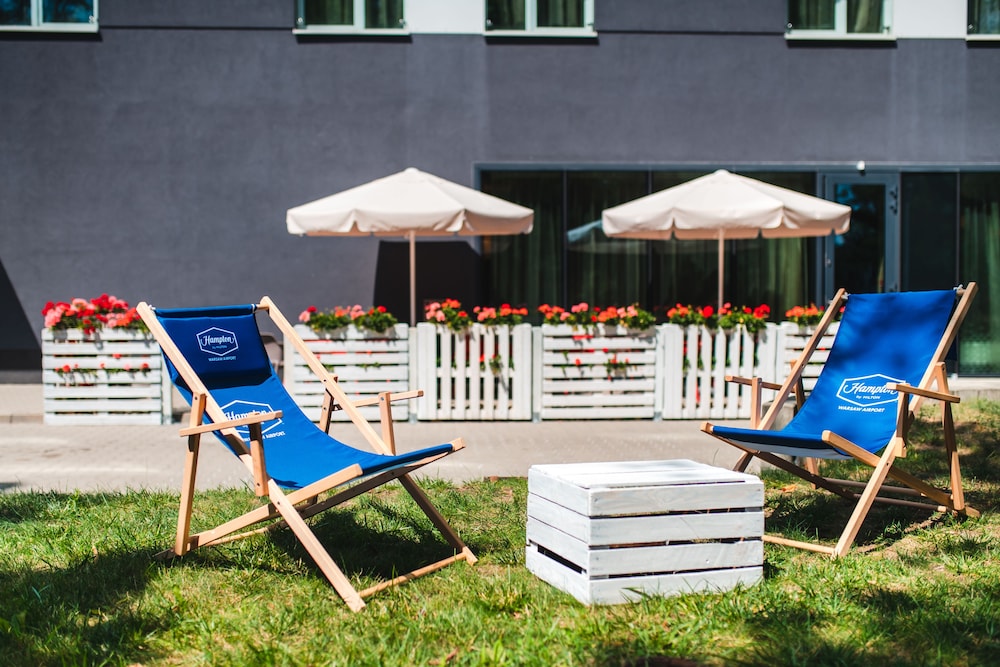 Hampton By Hilton Warsaw Airport 4/30