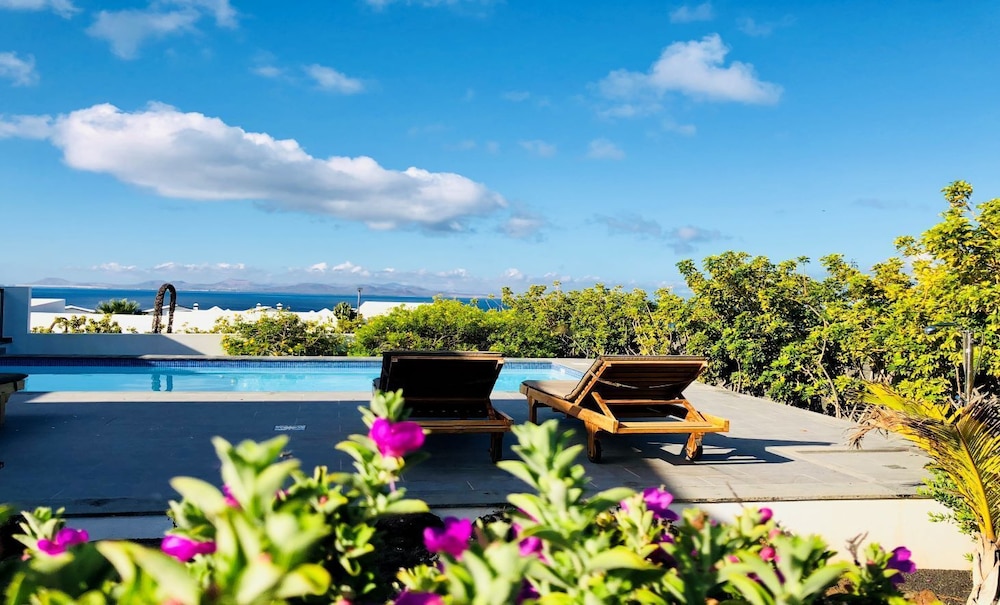 Hoopoe Villas Lanzarote 47/50