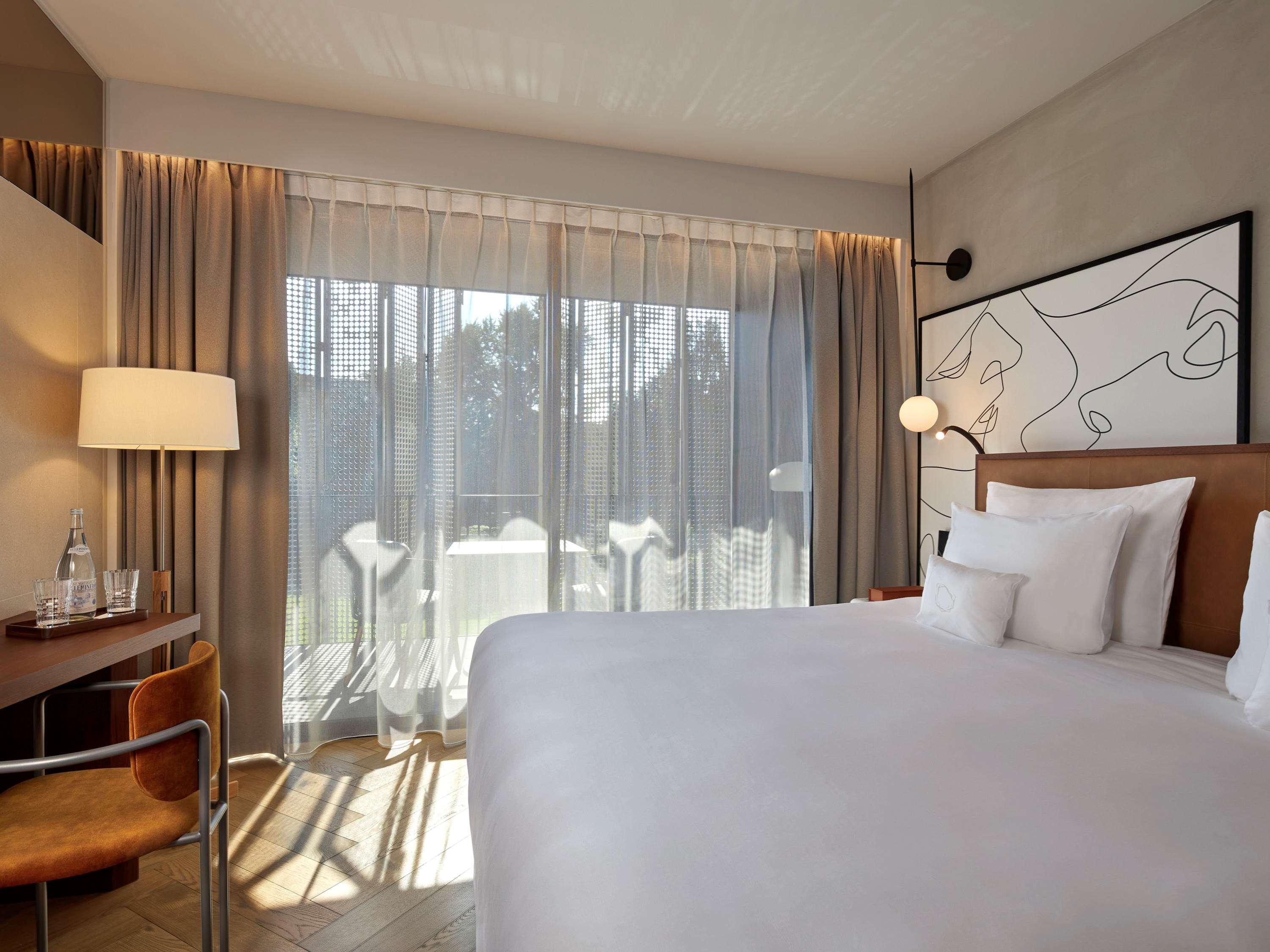 Signature, Superior, King Bed, Balcony, L Esquisse Hotel & Spa Colmar - MGallery Collection 4/7