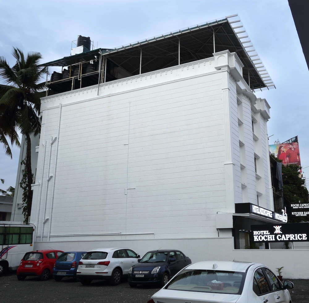 Hotel Kochi Caprice 4/31