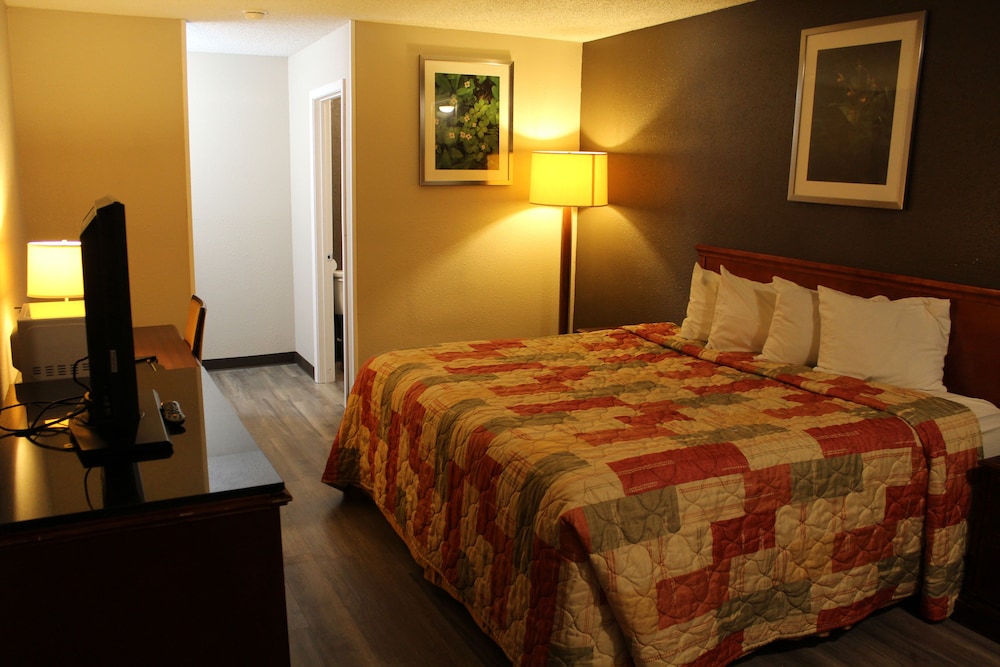 Regency Inn 16/31