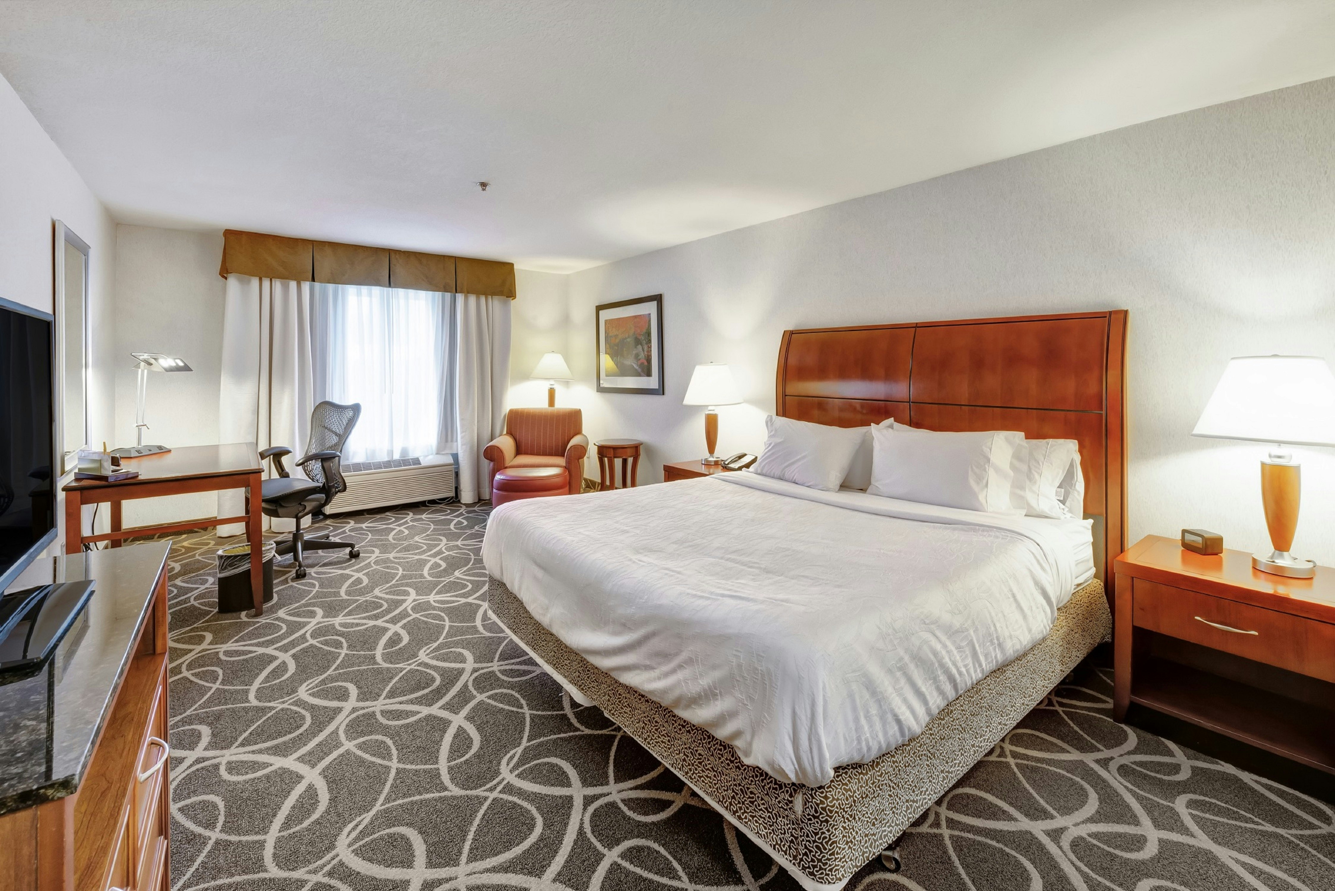 ROOM, KING BED, ACCESSIBLE