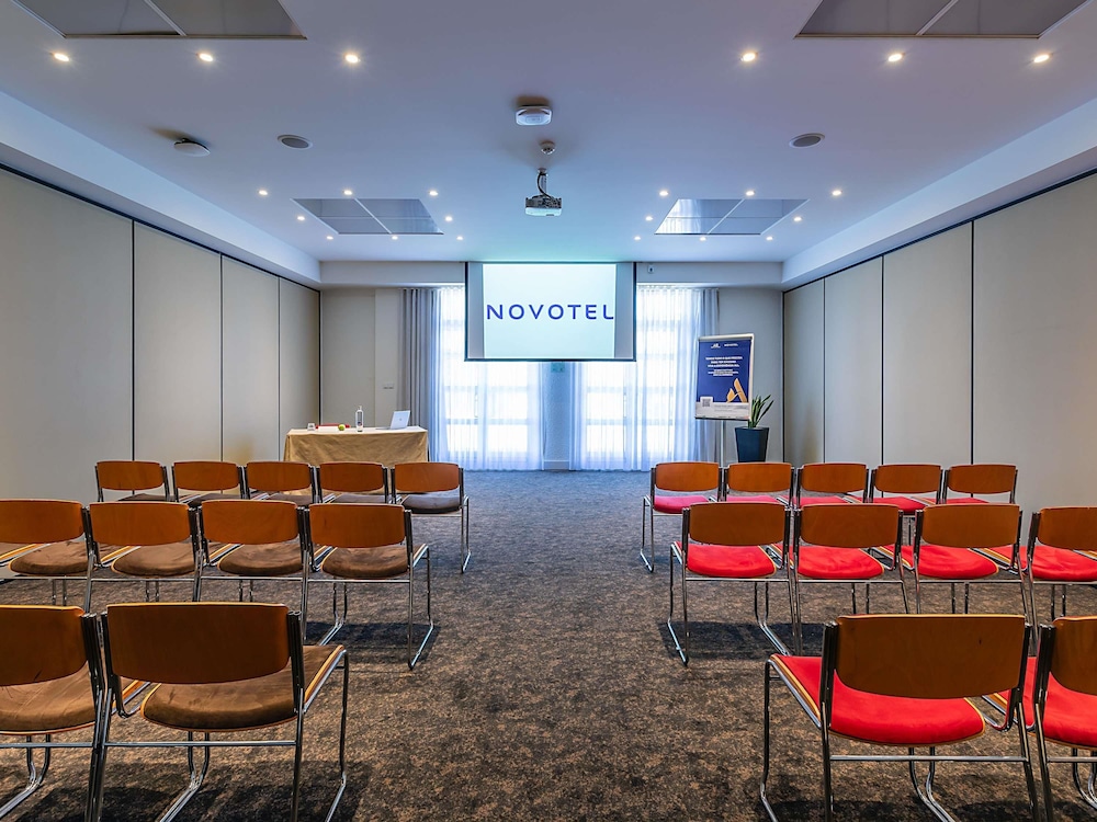 Novotel Setubal 37/50