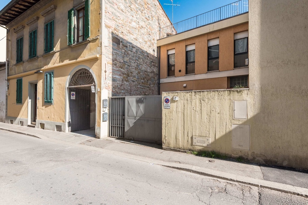 Art Gallery Apartment in Florence 26/33