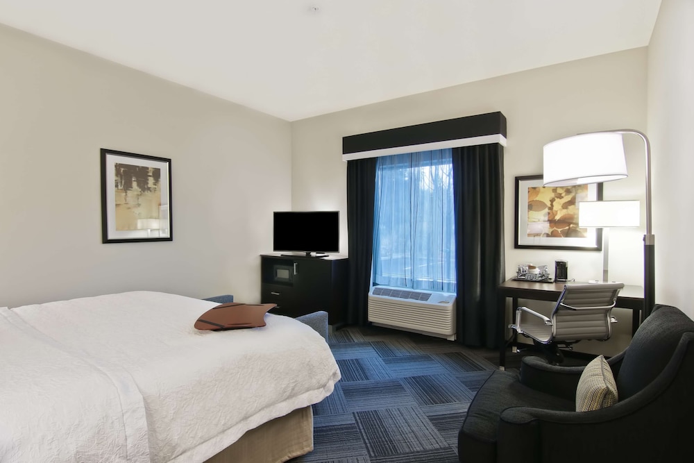 Hampton Inn Suites Bellevue Downtown Seattle Wa 22/53