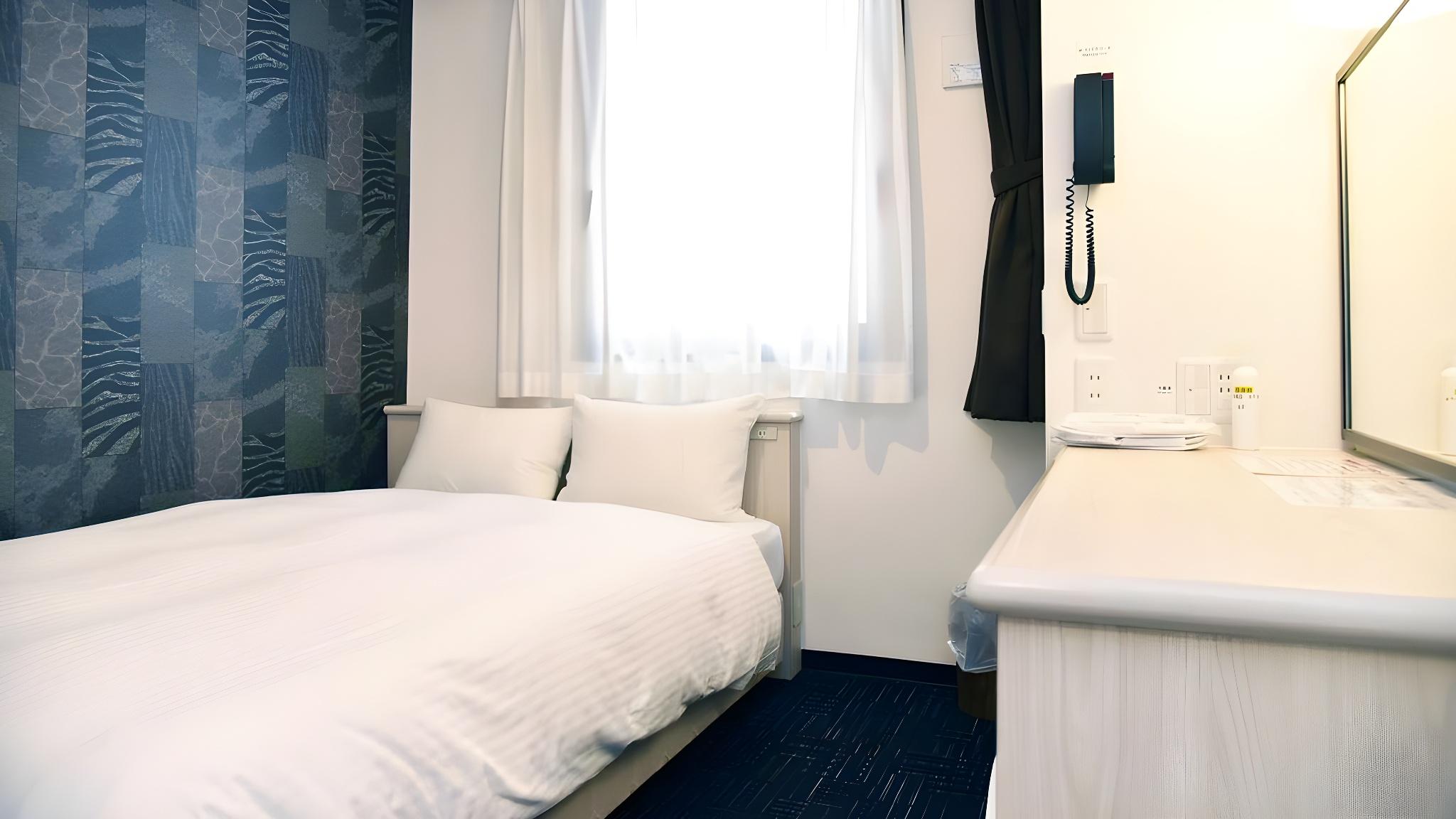 Semi Room, Standard, Semi Double Bed, Electronic Cigarette Only