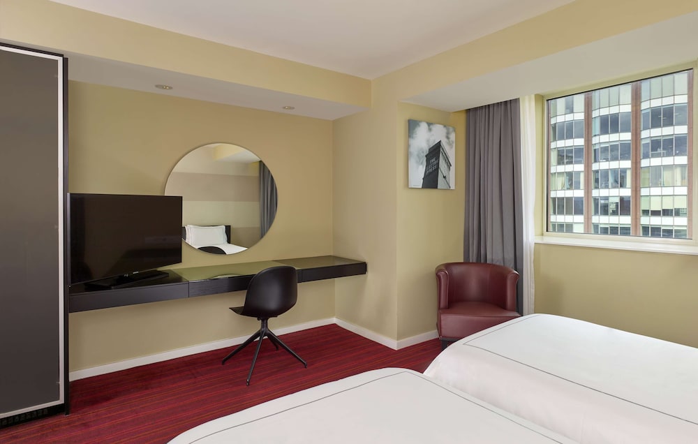SUPERIOR, TWIN BEDS
