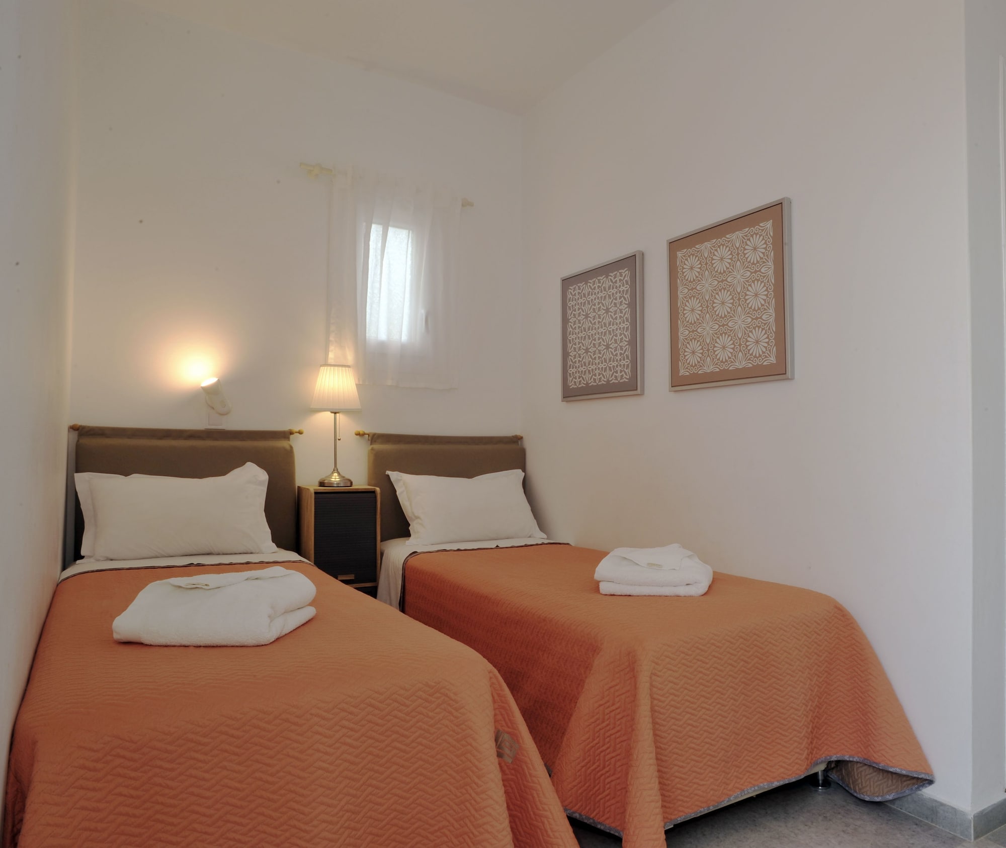 2 BEDROOMS, FAMILY SUITE, SEA VIEW