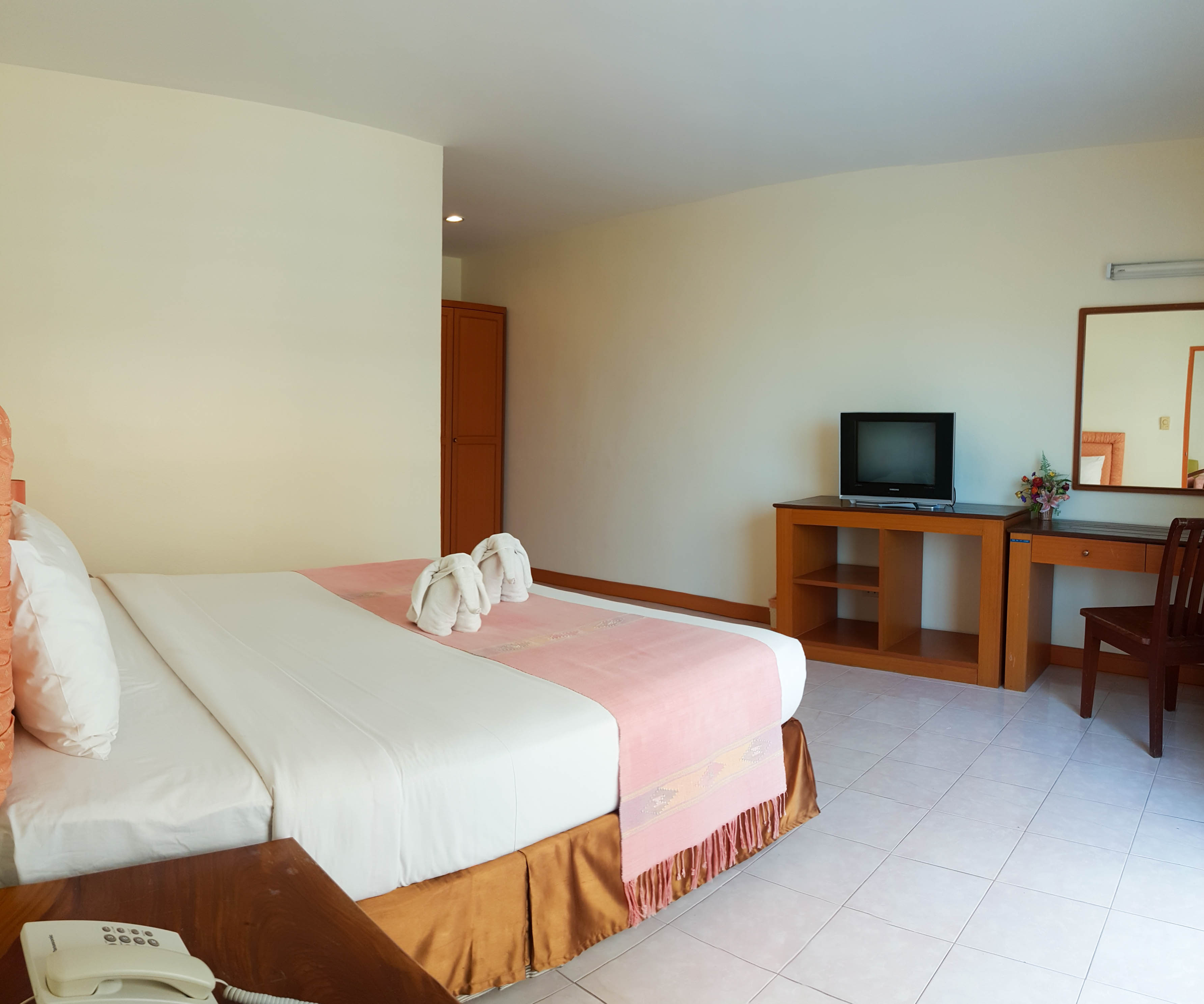 Eastiny Bella Vista Hotel by ZUZU 30/49