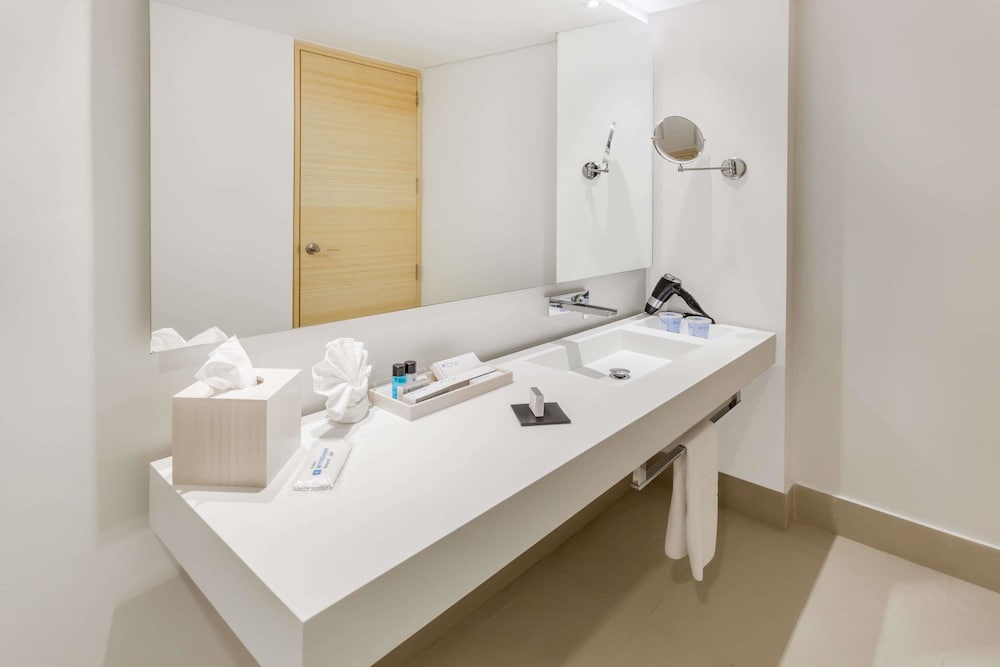 Deluxe, King Bed, Executive Level، Wyndham Bogota 5/6