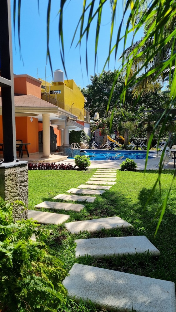 Hotel Playa Cristal 39/47