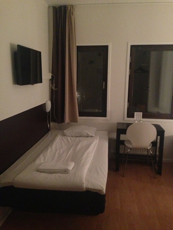 Dialog Hotel Kungens Kurva 6/13