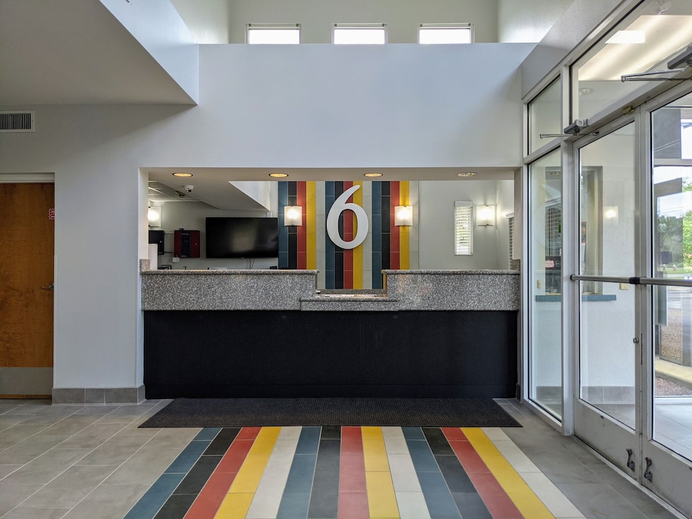 Lobby at Studio6 Pensacola, FL - West I-10, PENSACOLA - FL