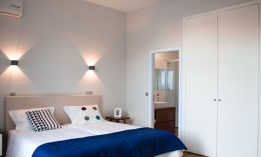 شقة استوديو بسريرين منفصلين بإطلالة على الحديقة بشرفة مع أريكة، Oporto Trendy Apartments 3/5