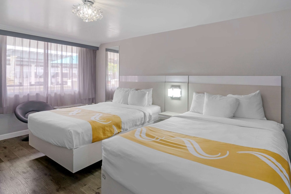 Quality Inn and Conference Center Tampa-Brandon 20/42