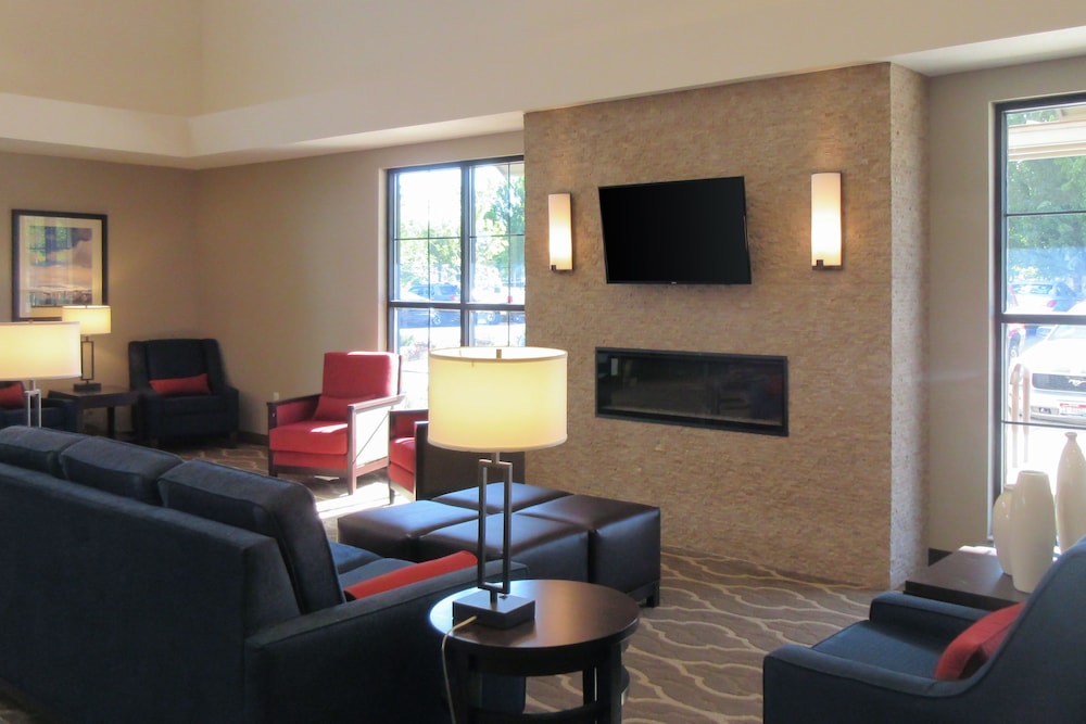 Comfort Inn & Suites Boise Airport 32/51