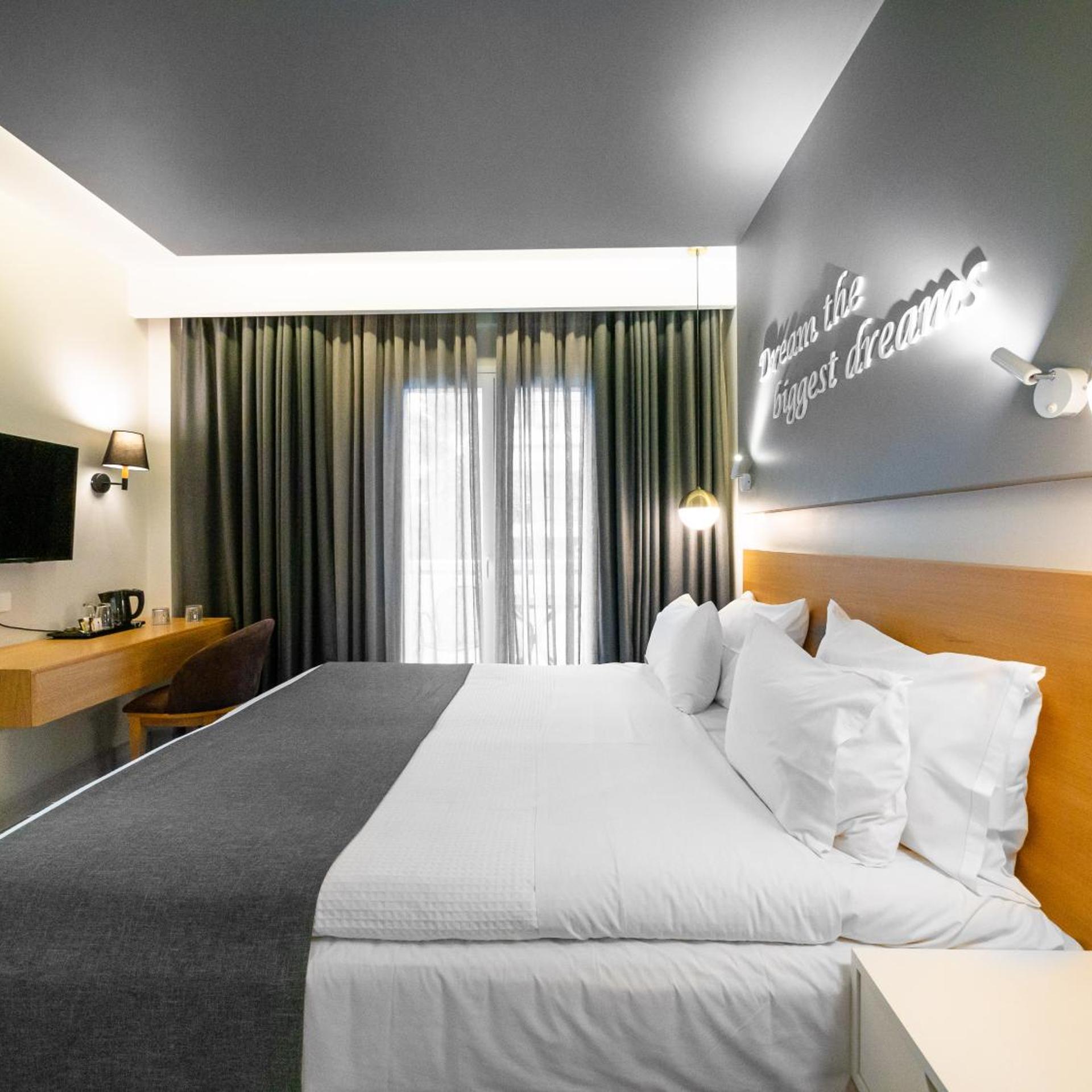 Double Bed, Back Side، Golden Star City Resort 2/7