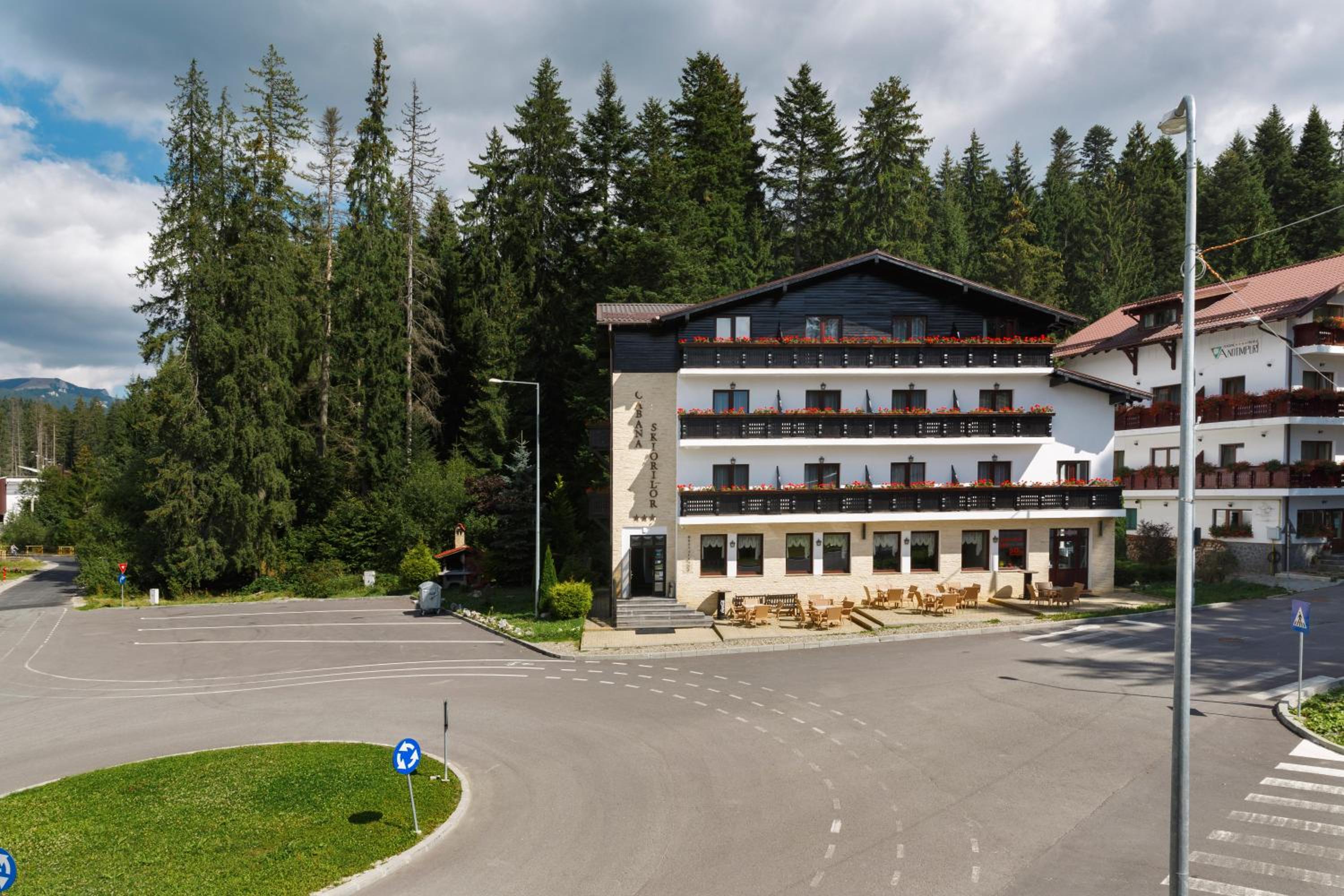 Cabana Schiorilor Predeal 38/49