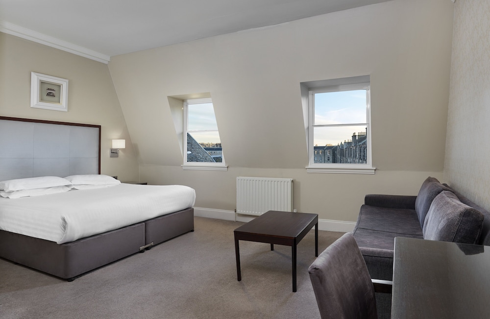 Leonardo Hotel Edinburgh City 9/23