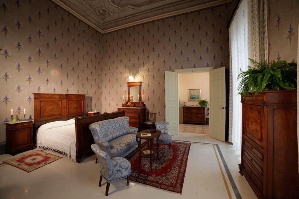 Hotel Regina D'arborea 28/40