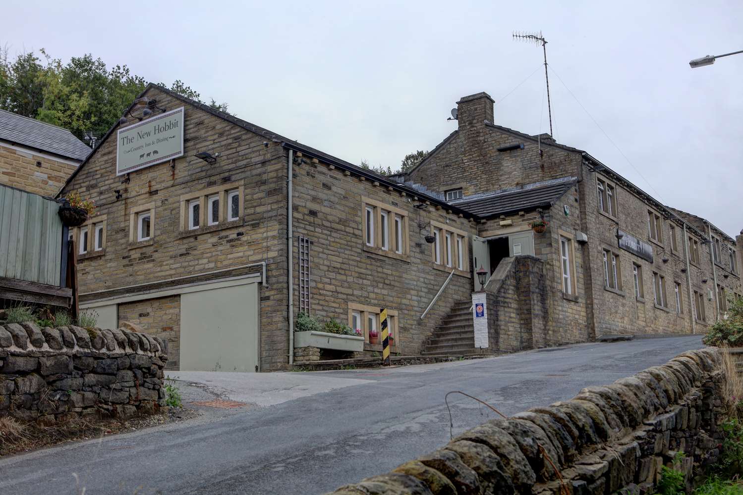 The New Hobbit Hotel 12/13