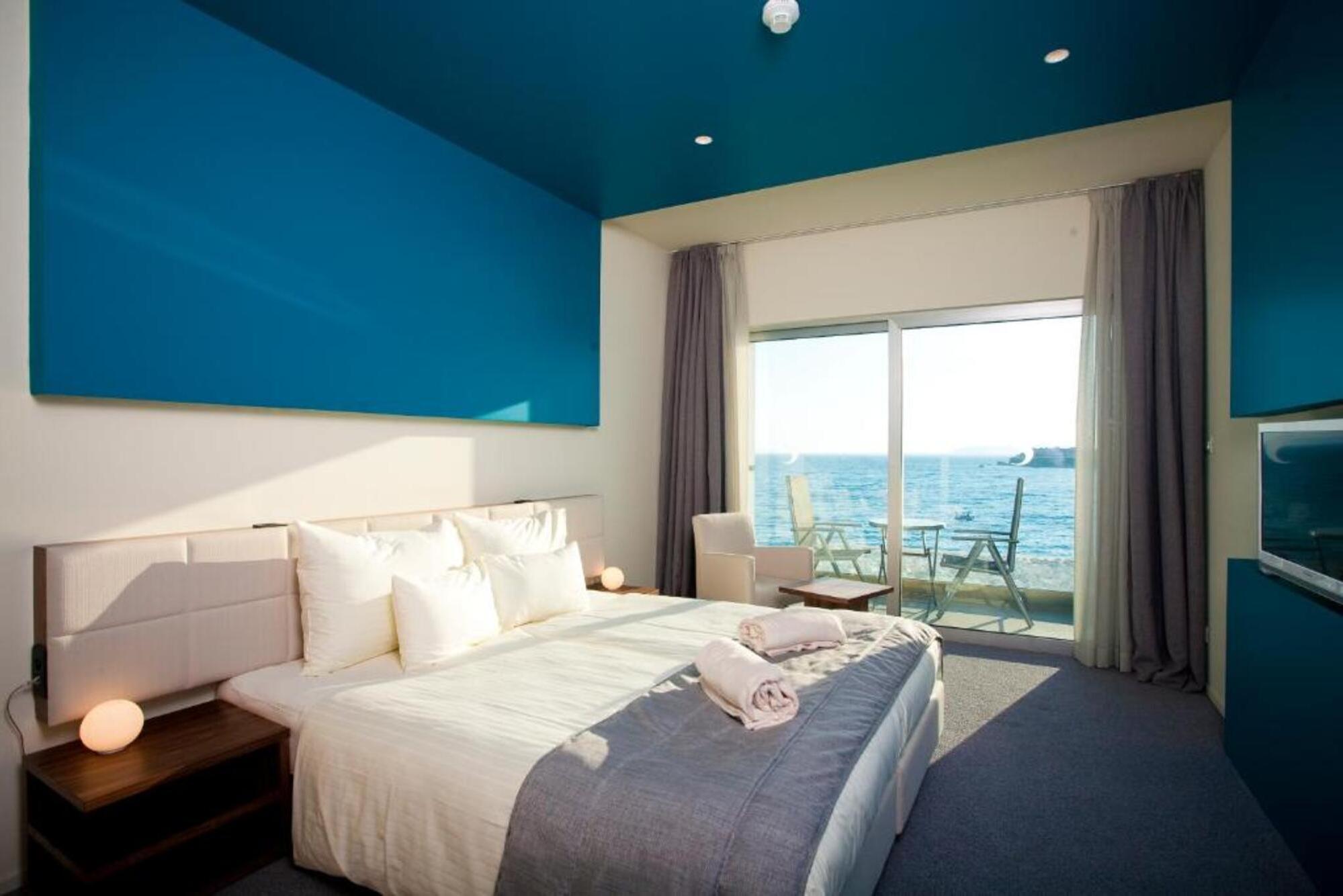 Superior, Sea View, Balcony or Terrace