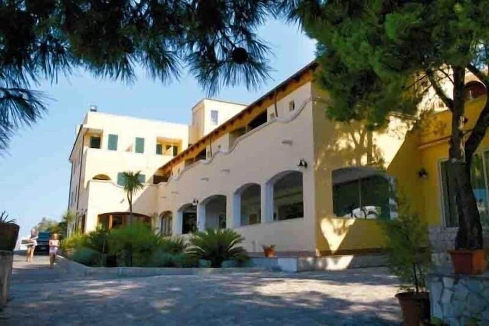 Hotel Club Bellavista 8/69