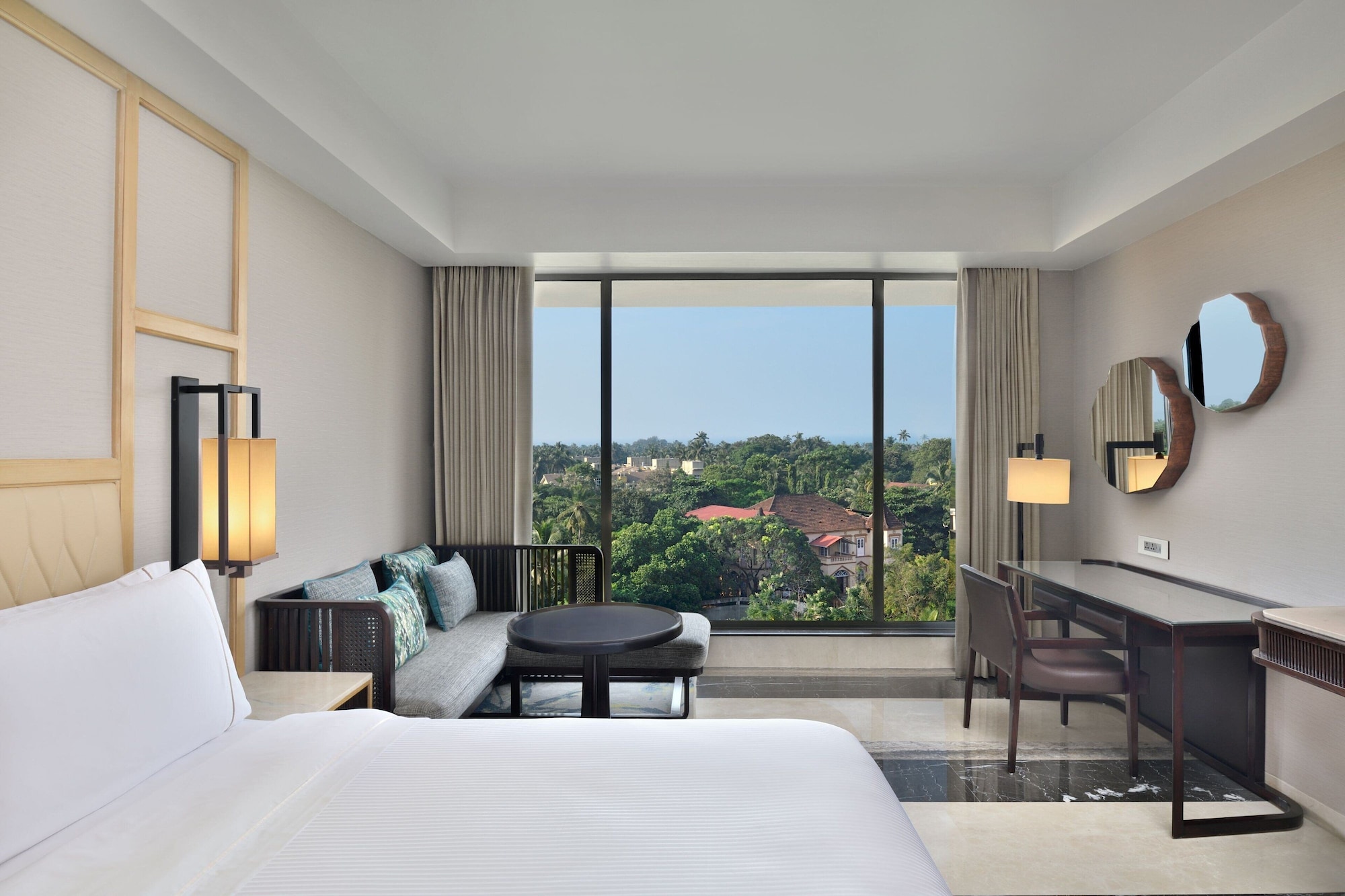 Room, 2 Queen Beds, Hill View