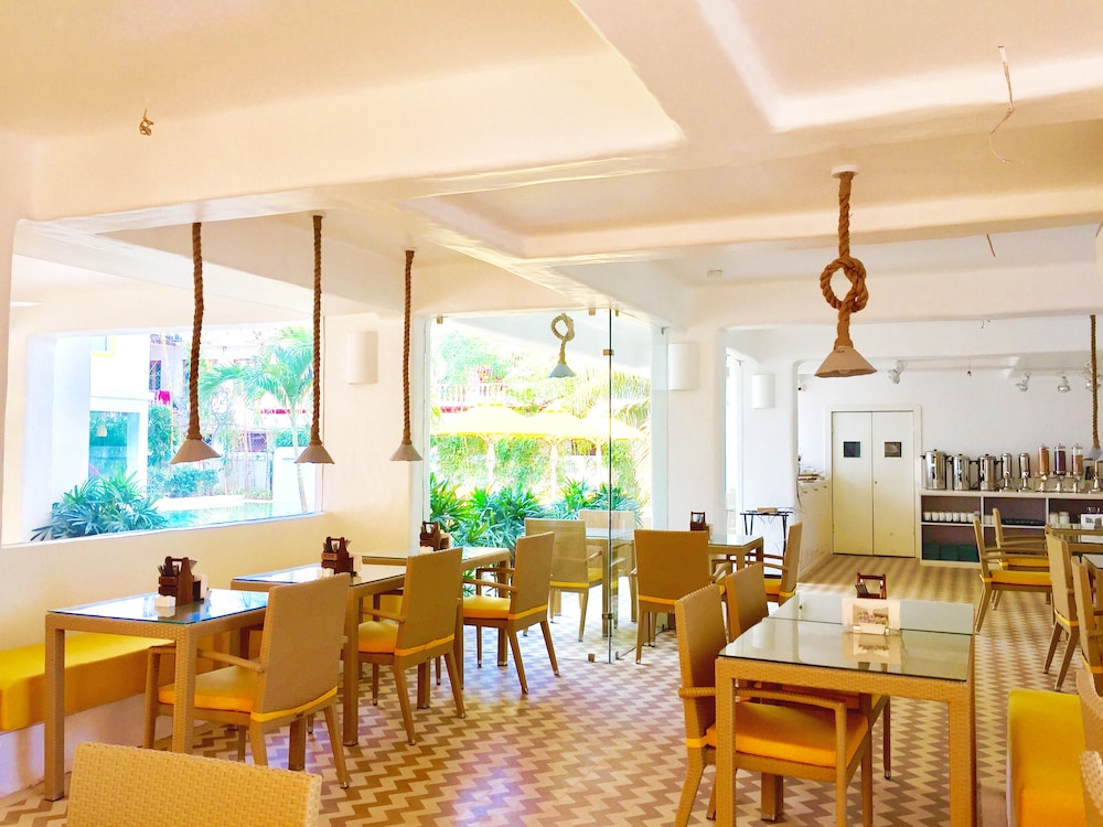 Bloomrooms At Calangute 54/63