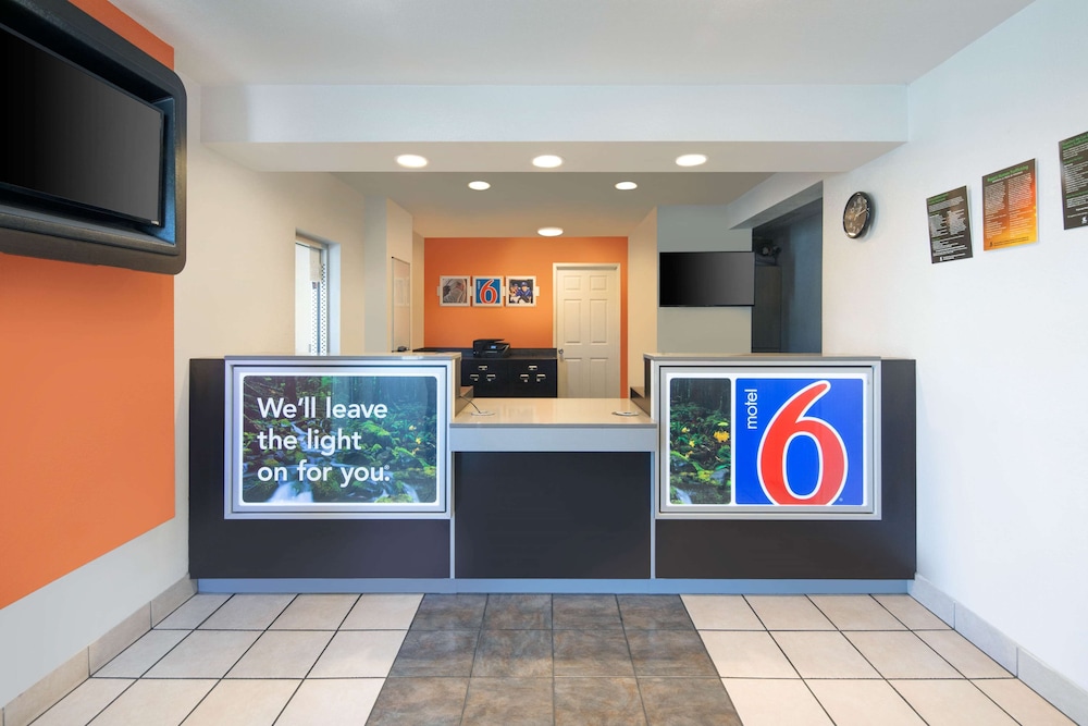 Motel6 Woodland, CA - Sacramento Airport 8/38
