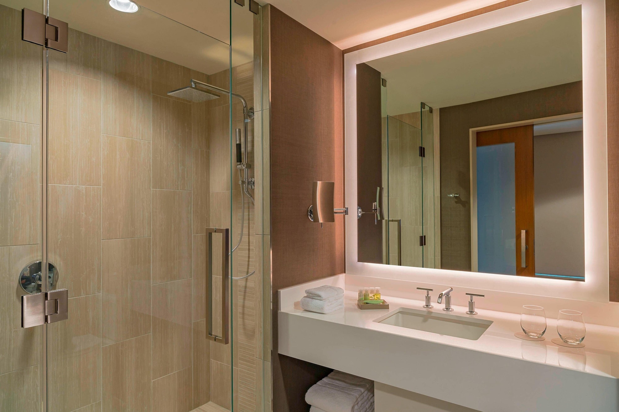 جناح استوديو بسرير كينج بغرفة نوم واحدة، THE WESTIN AT THE WOODLANDS 2/3