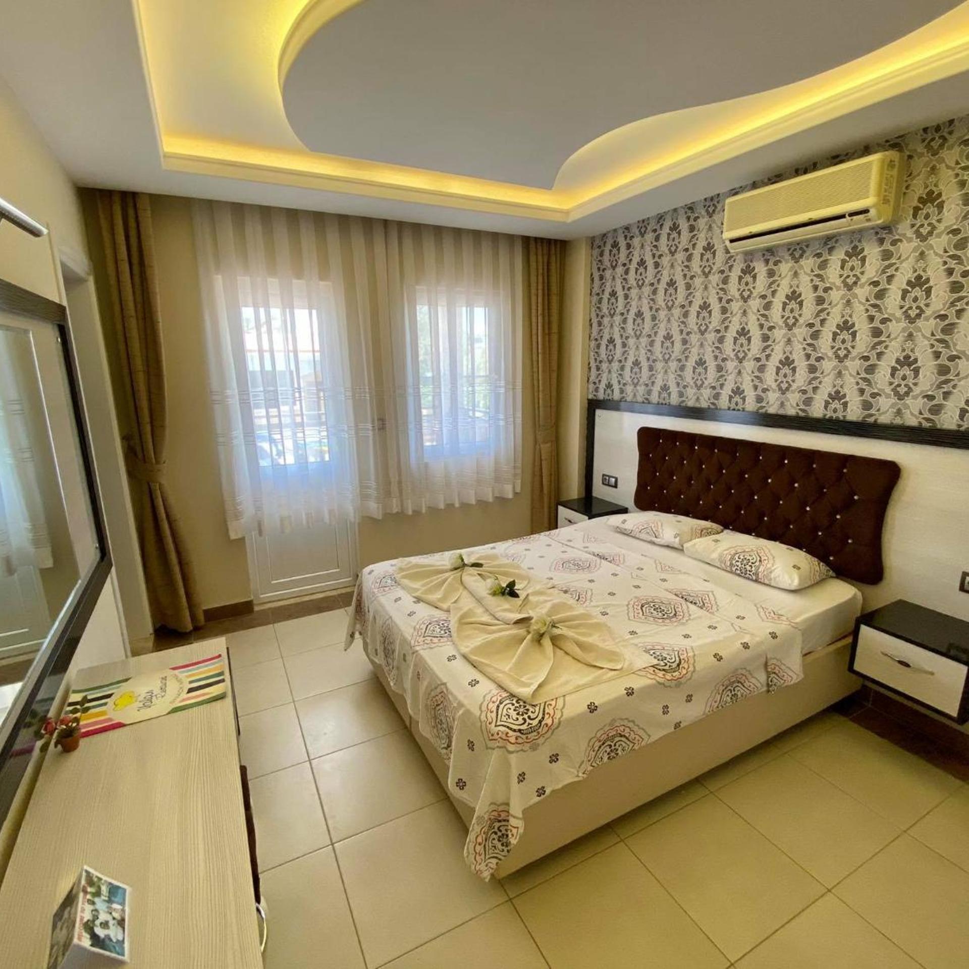 Erkan Tumen Yalcin Hotel 13/50