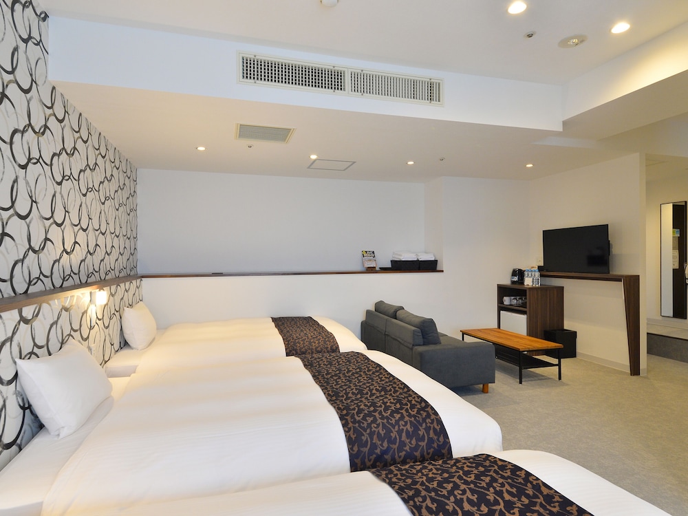 LC Goryokaku Hotel 36/53