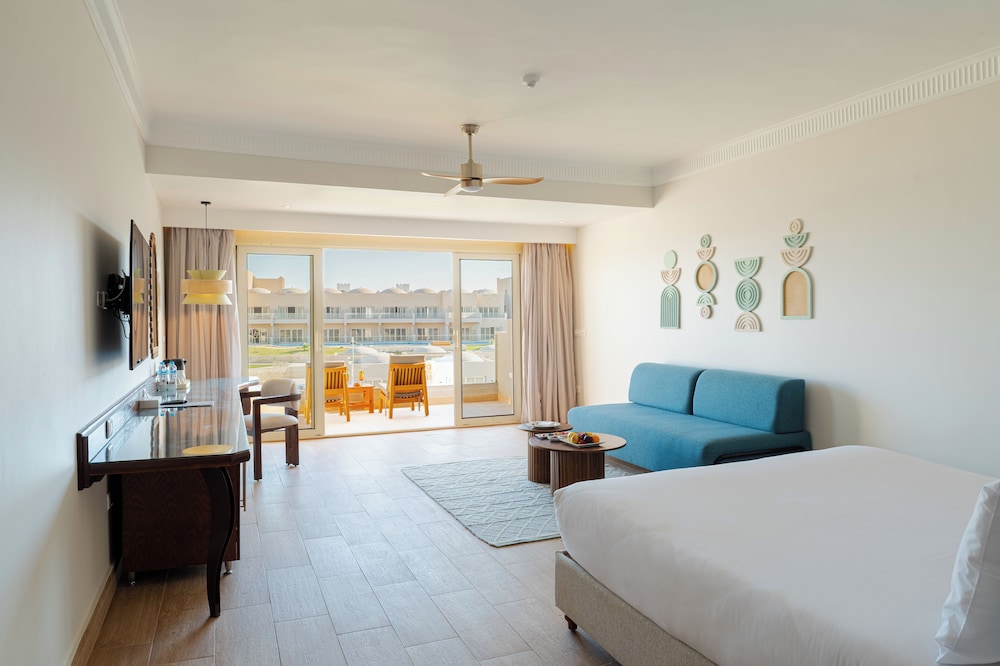 Diamond Beach by Pearl Resorts 33/84