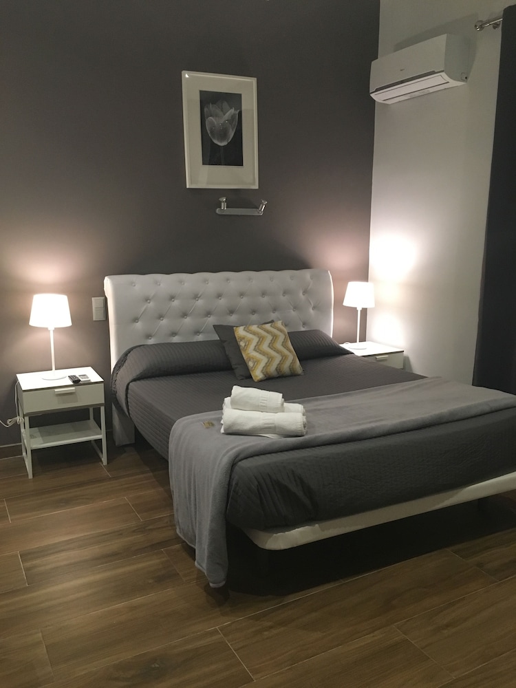 Hotel Petit Mirador 11/66