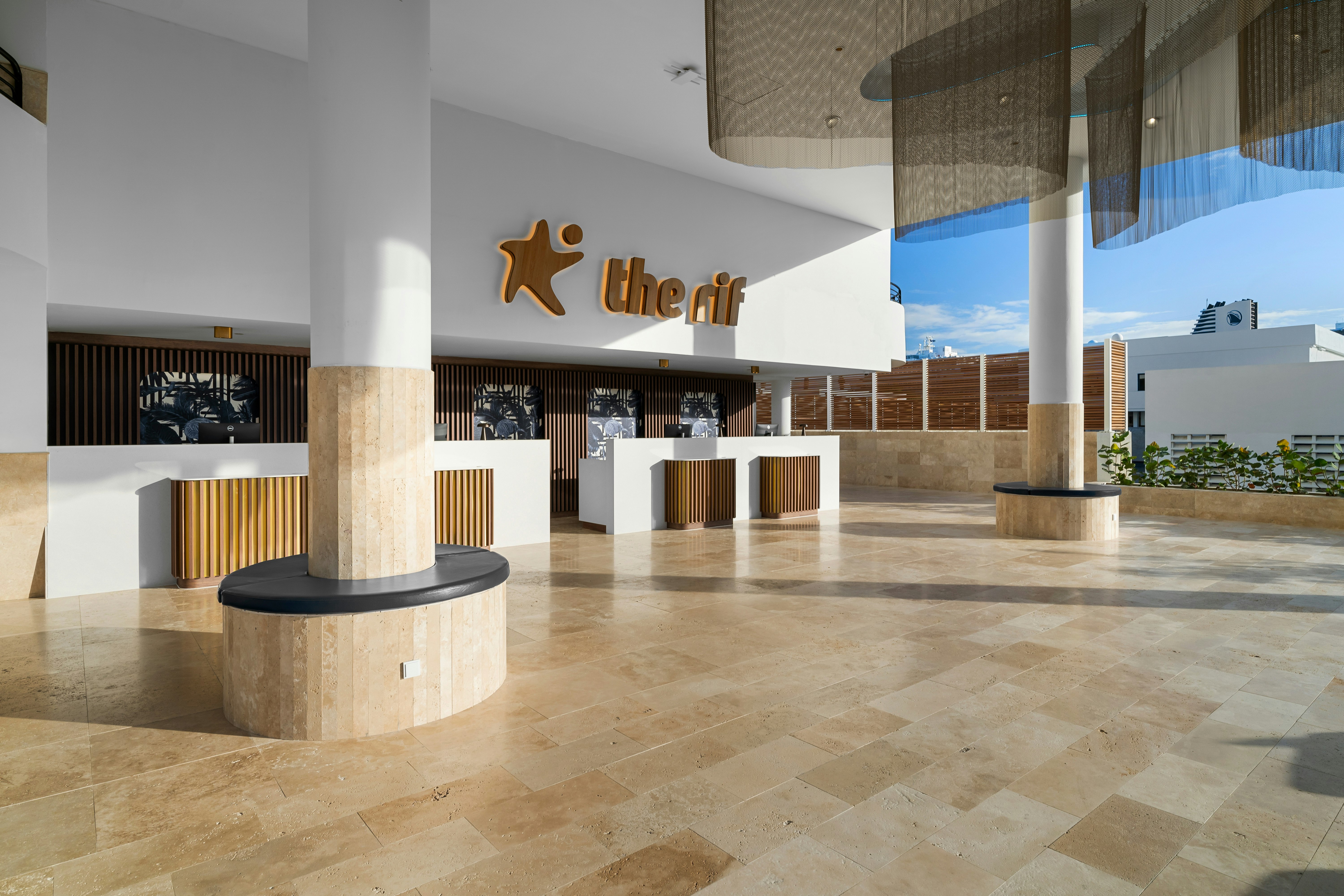 The Rif at Mangrove Beach Corendon Curacao All-Inclusive, Curio by Hilton 15/76