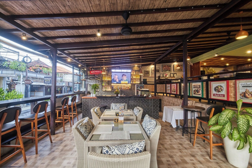 The Lokha Legian Resort and Spa 62/75