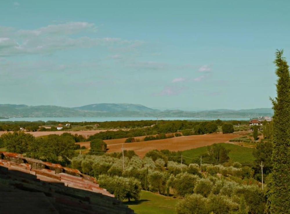 LOCANDA POGGIOLEONE 65/71