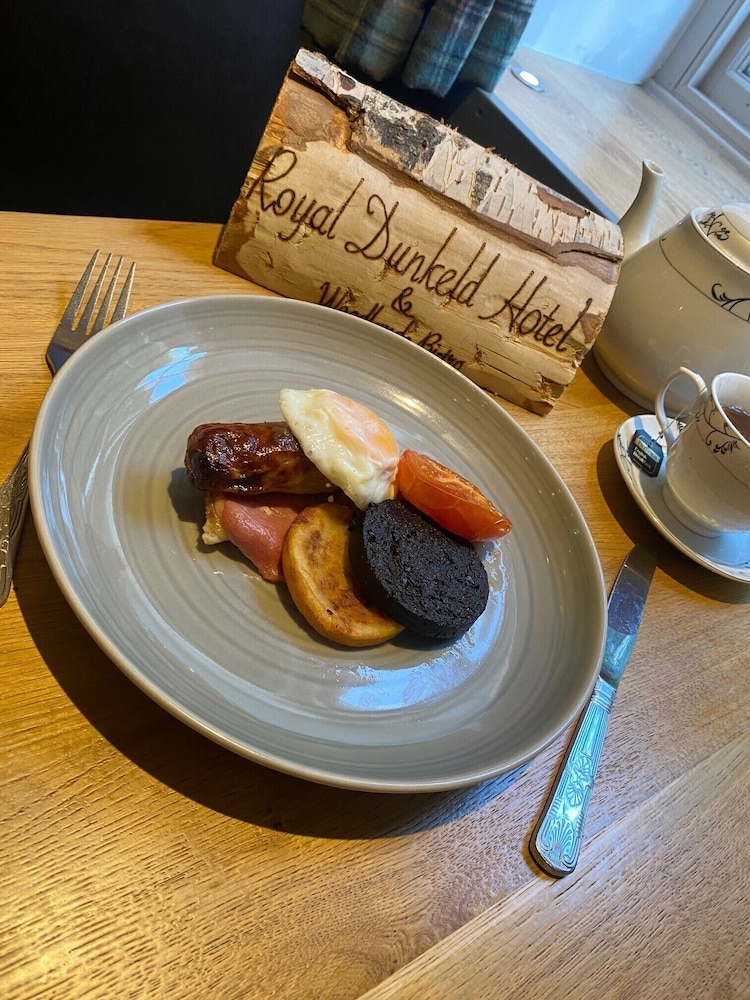 Royal Dunkeld 14/30