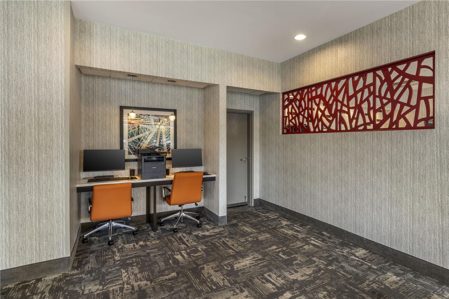 Best Western Plus Castlerock Inn & Suites 17/19
