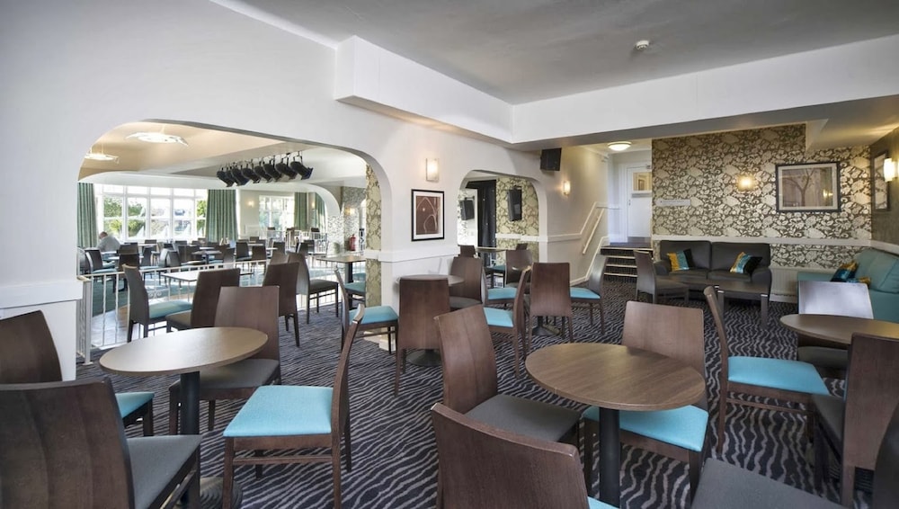 Trecarn Hotel Torquay 25/41