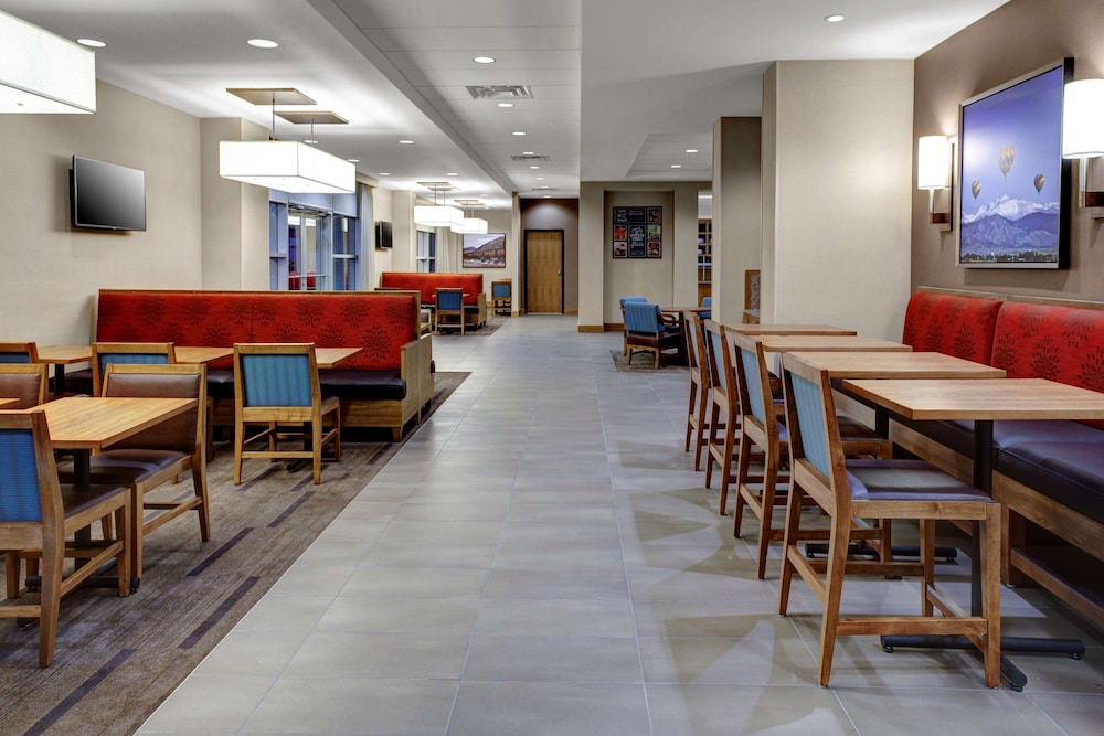 Hyatt Place Columbus 37/49
